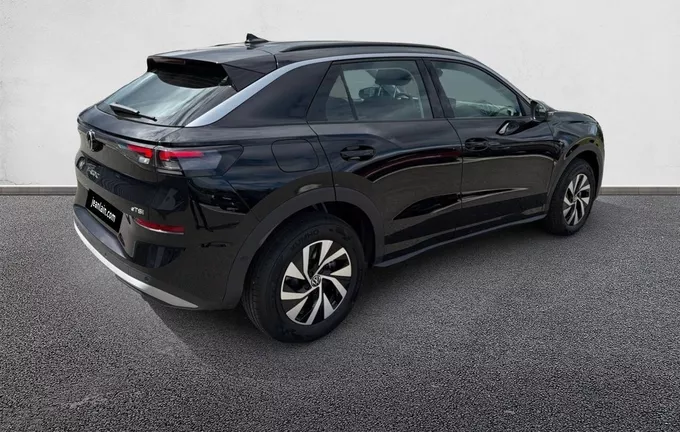 VOLKSWAGEN T-ROC 1.5 eTSI EVO2 Hybrid 116 ch DSG7 Life extérieur trois quart arrière droit 9534