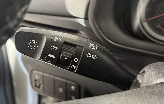 HYUNDAI BAYON 1.0 T-GDi 100 Hybrid 48V Initia photo 19 13788