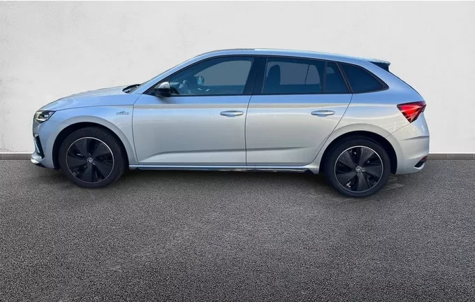 SKODA SCALA 1.0 TSI Evo 2 116 ch DSG7 Monte-Carlo extérieur trois quart arrière gauche 2123887
