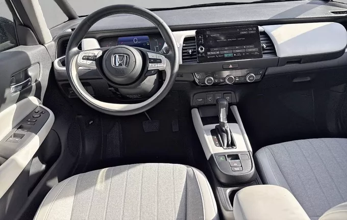 HONDA JAZZ e:HEV 1.5 i-MMD Exclusive photo 18 13751