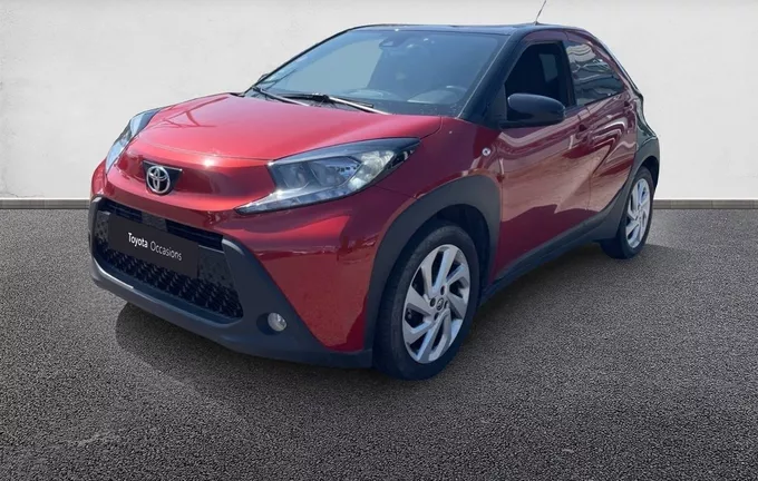 TOYOTA AYGO X 1.0 VVT-i 72 Design extérieur trois quart avant gauche 1103734