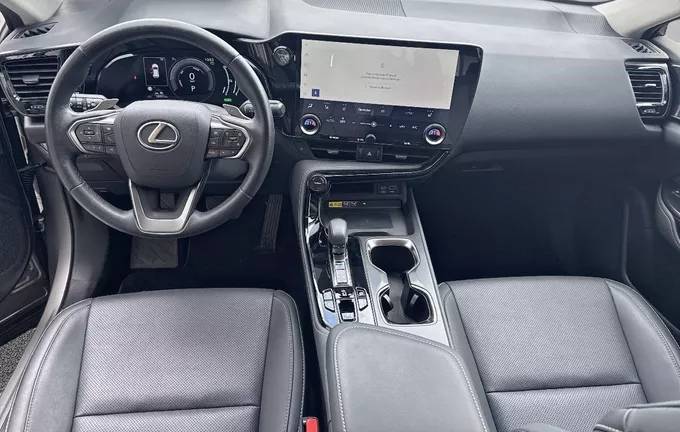 LEXUS NX 450h+ 4WD Hybride Rechargeable Luxe photo 18 1103188