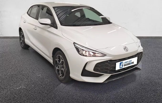 MG MG3 1.5 L Hybrid+ 195 ch Comfort extérieur trois quart avant droit 601286