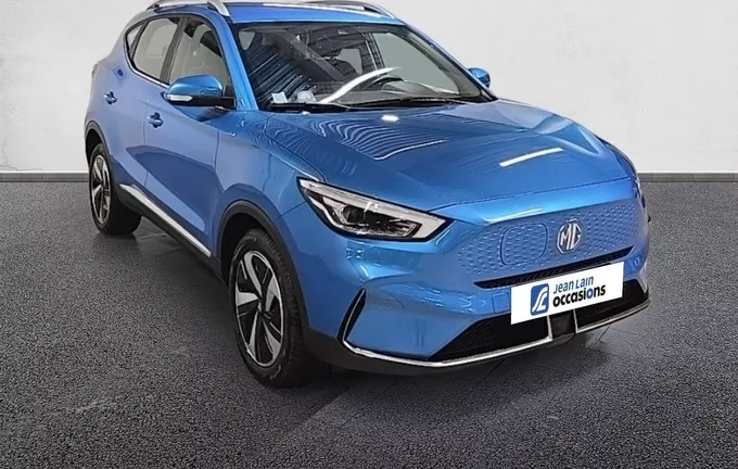 MG ZS EV Autonomie Etendue 70kWh - 115 kW 2WD Comfort extérieur trois quart avant droit 601198