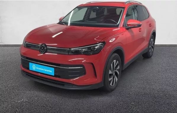 VOLKSWAGEN TIGUAN 1.5 eTSI 130ch DSG7 VW Edition WVGZZZCT8RW033244