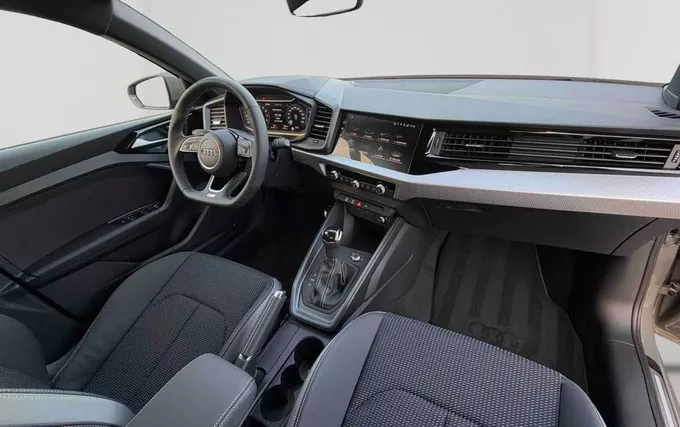 AUDI A1 Sportback 30 TFSI 116 ch S tronic 7 S Line photo 14 0190