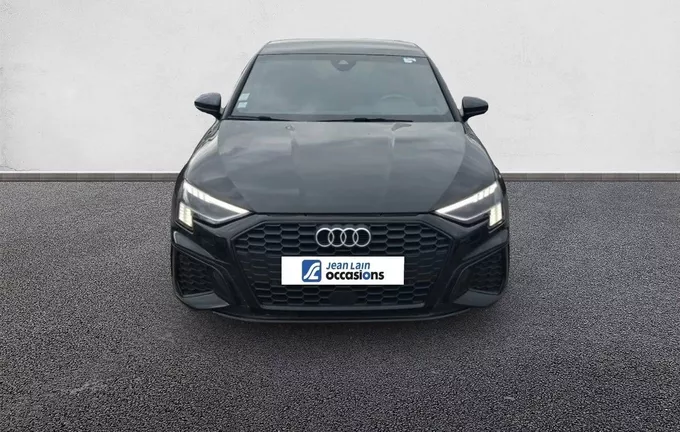 AUDI A3 Berline 35 TFSI Mild Hybrid 150 S tronic 7 S Line extérieur avant 2128515