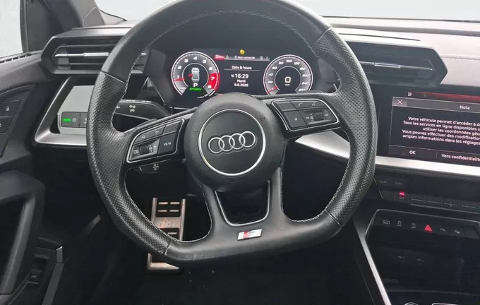 AUDI A3 Berline 35 TFSI Mild Hybrid 150 S tronic 7 S Line photo 12 2128515