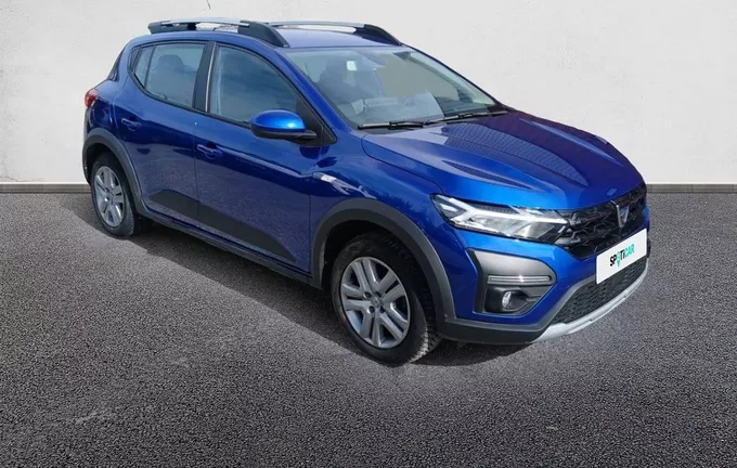 DACIA SANDERO TCe 90 - 22 Stepway Confort extérieur trois quart avant droit 946243