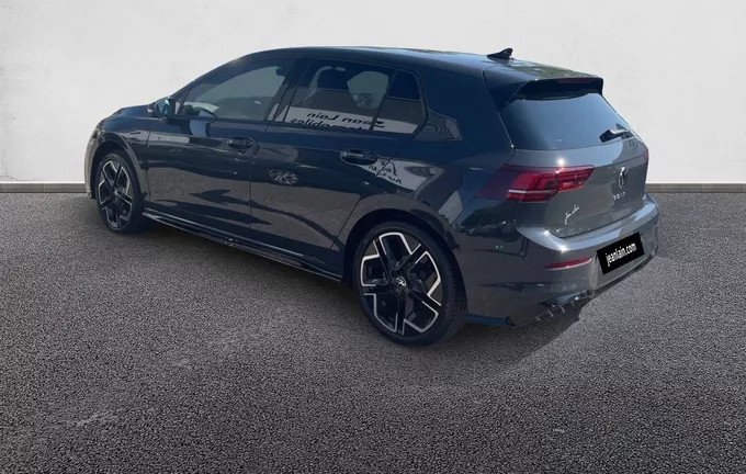 VOLKSWAGEN GOLF 1.5 eTSI EVO2 150 DSG7 R-Line Edition extérieur trois quart arrière gauche 9713