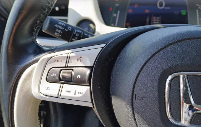 HONDA JAZZ e:HEV 1.5 i-MMD Exclusive photo 12 13766