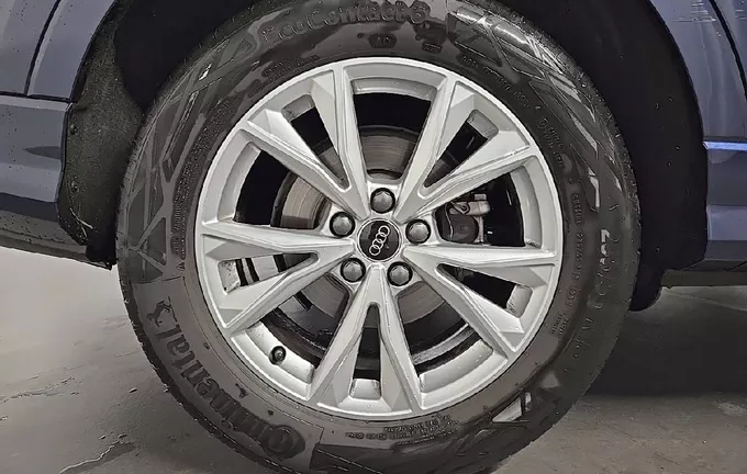 AUDI Q3 35 TDI 150 ch S tronic 7 S line plus photo 9 2126225