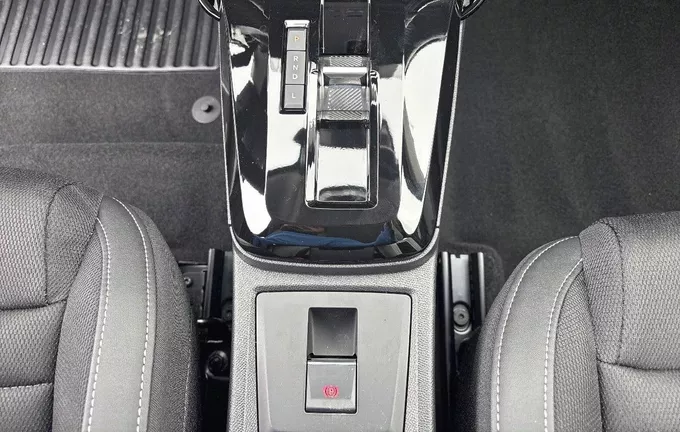 CITROEN C3 AIRCROSS Hybride 145 ch Aut Max photo 13 057045