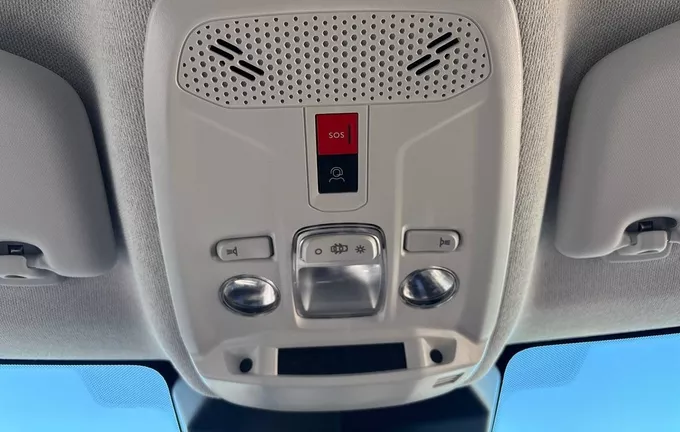 CITROEN C4 Hybride 136 e-DCS6 Plus photo 21 057868