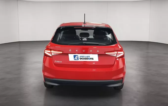 SKODA FABIA 1.0 TSI 110 ch DSG7 Ambition extérieur arrière 2133042