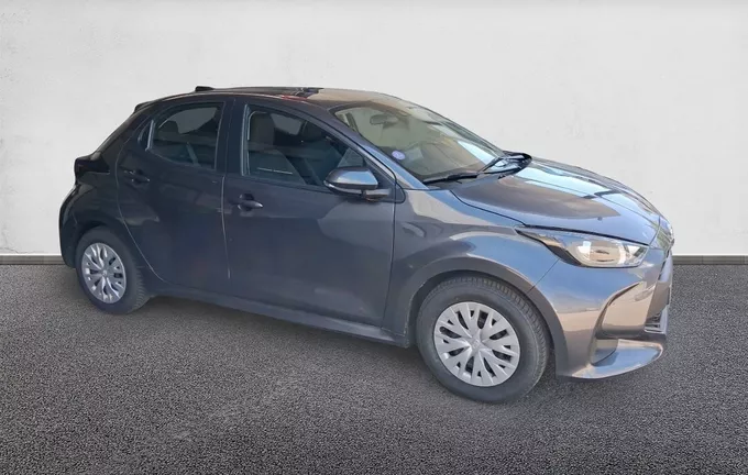 TOYOTA YARIS 120 VVT-i Dynamic extérieur trois quart avant droit 1103445