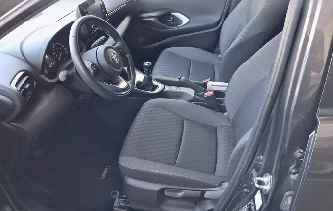 TOYOTA YARIS 120 VVT-i Dynamic photo 11 1103445