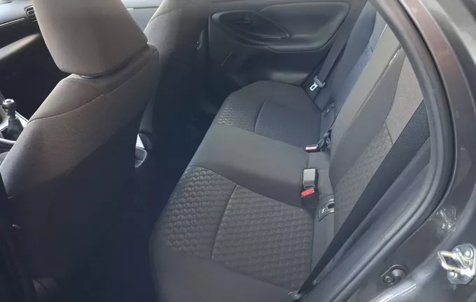 TOYOTA YARIS 120 VVT-i Dynamic photo 17 1103445