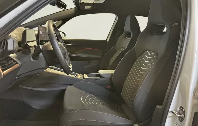 CUPRA BORN 230 ch - Batterie XL extérieur trois quart arrière droit 2129782