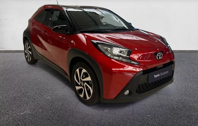 TOYOTA AYGO X 1.0 VVT-i 72 Design extérieur trois quart avant droit 1103296
