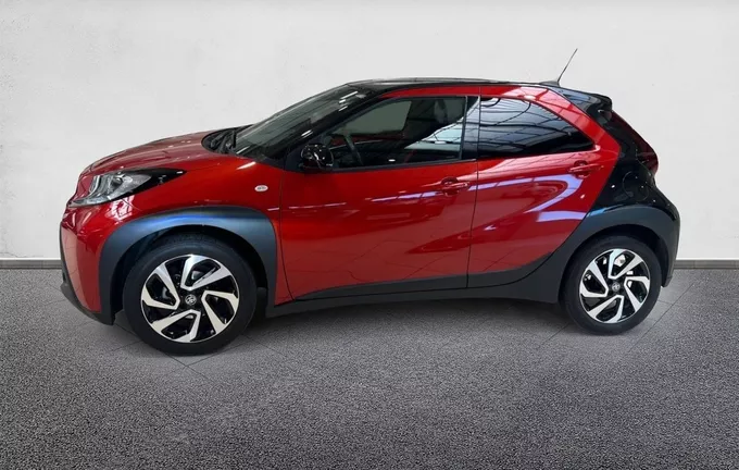 TOYOTA AYGO X 1.0 VVT-i 72 Design extérieur côté gauche 1103296