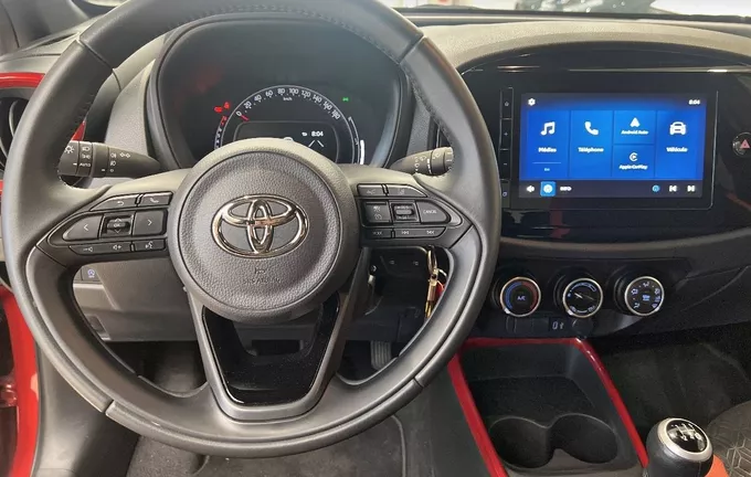 TOYOTA AYGO X 1.0 VVT-i 72 Design photo 12 1103296