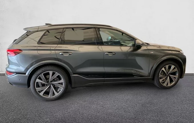 AUDI Q6 E-TRON 387 ch 100 kWh quattro S line extérieur côté droit 7632