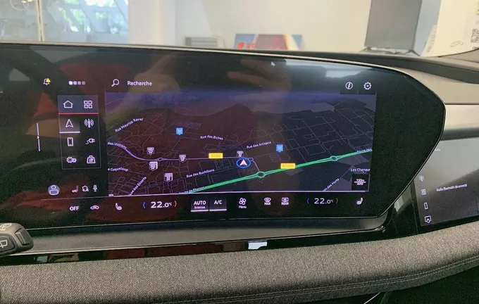 AUDI Q6 E-TRON 387 ch 100 kWh quattro S line photo 16 7632