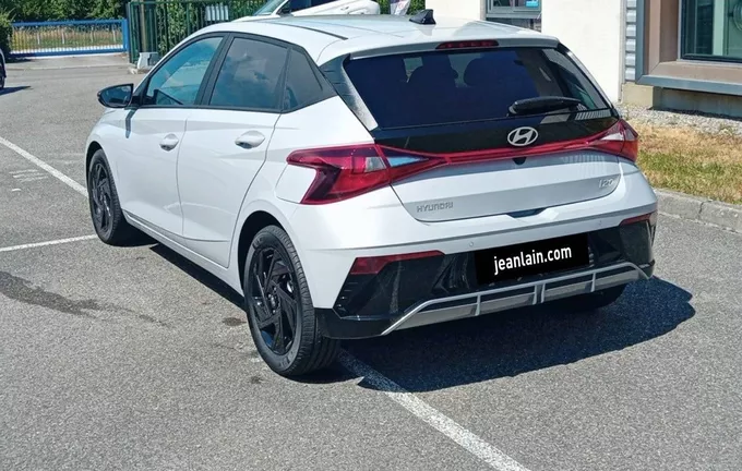 HYUNDAI I20 1.0 T-GDi 90 Ultime Edition photo 25 6073157