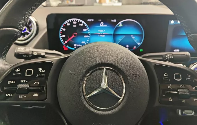 MERCEDES CLASSE B 180 d 8G-DCT Style Line Edition photo 17 213462