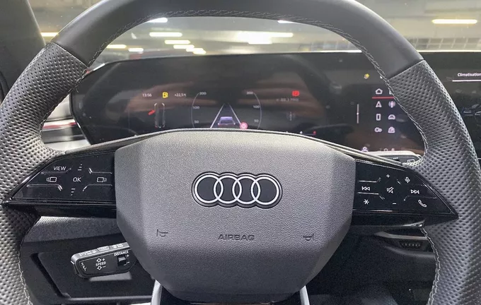 AUDI A5 Avant TDI Hybride 204 ch S tronic 7 S line photo 12 2129568