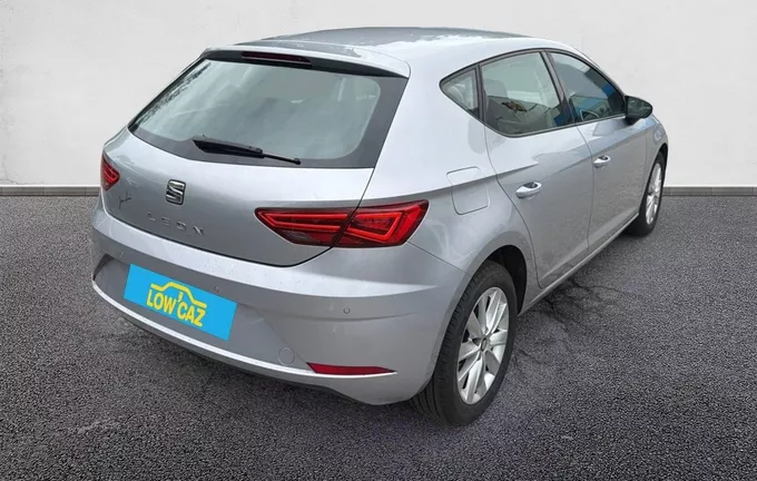 SEAT LEON 1.6 TDI 115 Start/Stop Style extérieur trois quart arrière droit 213568