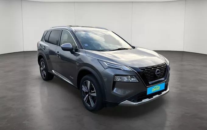 NISSAN X-TRAIL e-POWER 213 ch e-4ORCE 7 Places Tekna extérieur trois quart avant droit 213662