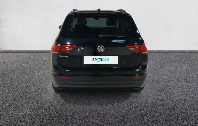 VOLKSWAGEN TIGUAN 2.0 TDI 150 Confortline extérieur trois quart arrière droit 946204
