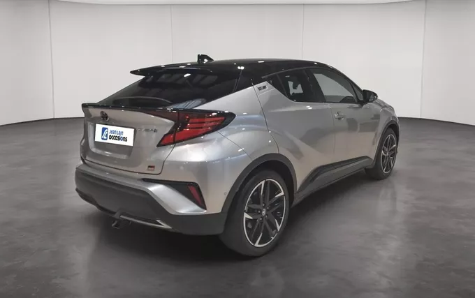 TOYOTA C-HR Hybride 2.0L GR Sport extérieur trois quart arrière droit 1103974