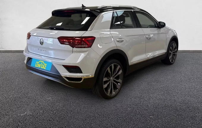 VOLKSWAGEN T-ROC 1.5 TSI 150 EVO Start/Stop BVM6 Carat extérieur trois quart arrière droit 213528