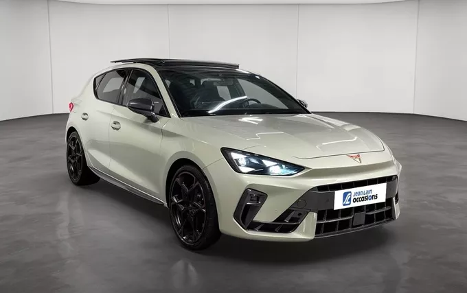 CUPRA LEON eHybrid 272 ch DSG6 VZ extérieur trois quart avant droit 2132166