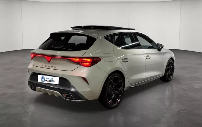 CUPRA LEON eHybrid 272 ch DSG6 VZ extérieur trois quart arrière droit 2132166
