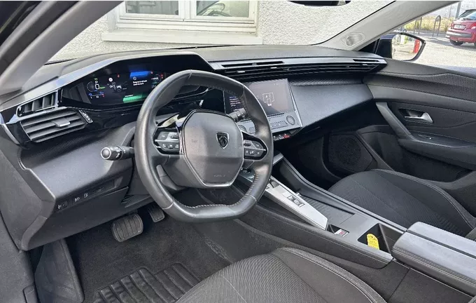 PEUGEOT 308 SW PHEV 180 e-EAT8 Active Pack photo 13 213407