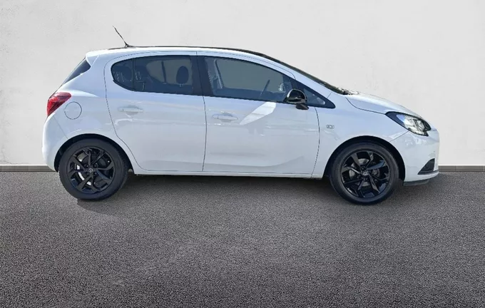 OPEL CORSA 1.4 90 ch Black Edition extérieur côté droit 213165