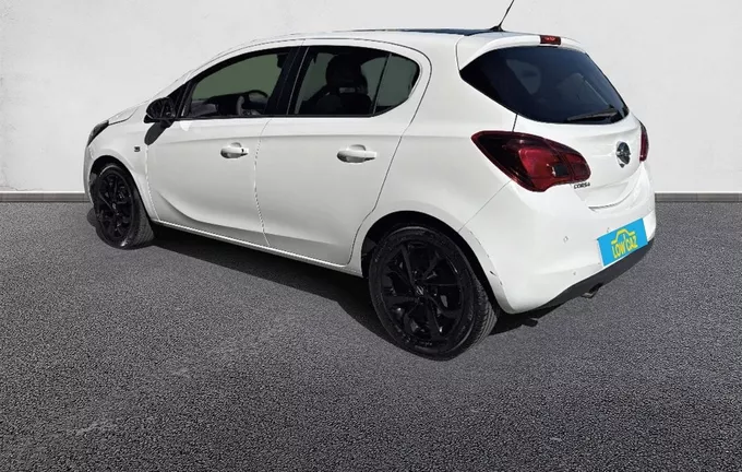 OPEL CORSA 1.4 90 ch Black Edition extérieur trois quart arrière gauche 213165