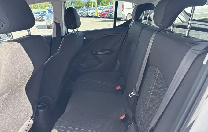 OPEL CORSA 1.4 90 ch Black Edition photo 17 213165