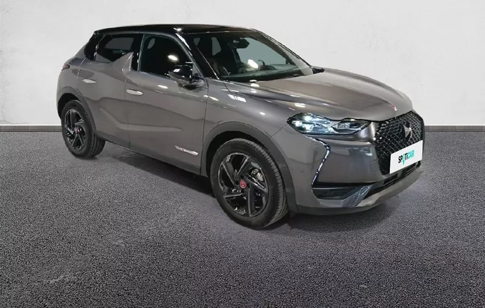 DS DS3 Crossback PureTech 155 EAT8 Performance Line+ extérieur trois quart avant droit 946055