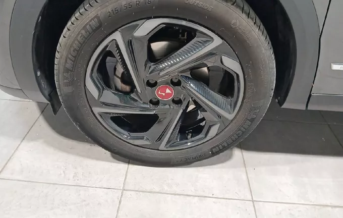DS DS3 Crossback PureTech 155 EAT8 Performance Line+ photo 13 946055