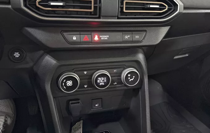 DACIA SANDERO TCe 90 Stepway Extreme photo 14 2124152