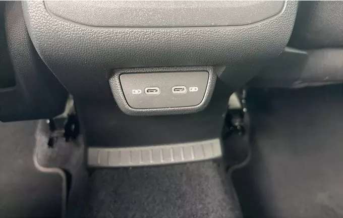 VOLKSWAGEN T-CROSS 1.0 TSI 116 Start/Stop DSG7 Style photo 17 2131638