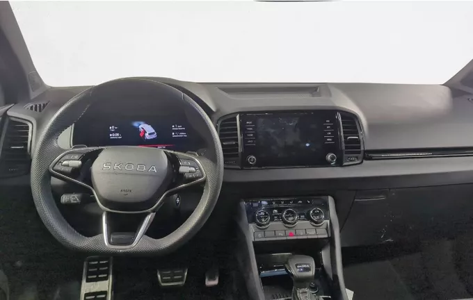 SKODA KAROQ 1.5 TSI Evo 2 150 ch ACT DSG7 Sportline extérieur trois quart avant droit 2122472