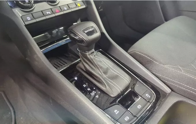 SKODA KAROQ 1.5 TSI Evo 2 150 ch ACT DSG7 Sportline photo 16 2122472