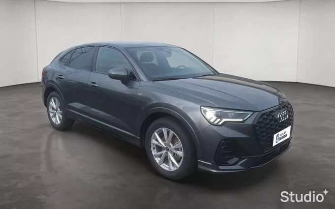 AUDI Q3 Sportback 35 TFSI 150 ch S tronic 7 extérieur trois quart avant droit 2132611