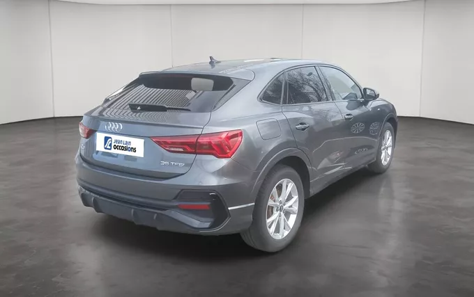 AUDI Q3 Sportback 35 TFSI 150 ch S tronic 7 extérieur trois quart arrière droit 2132611